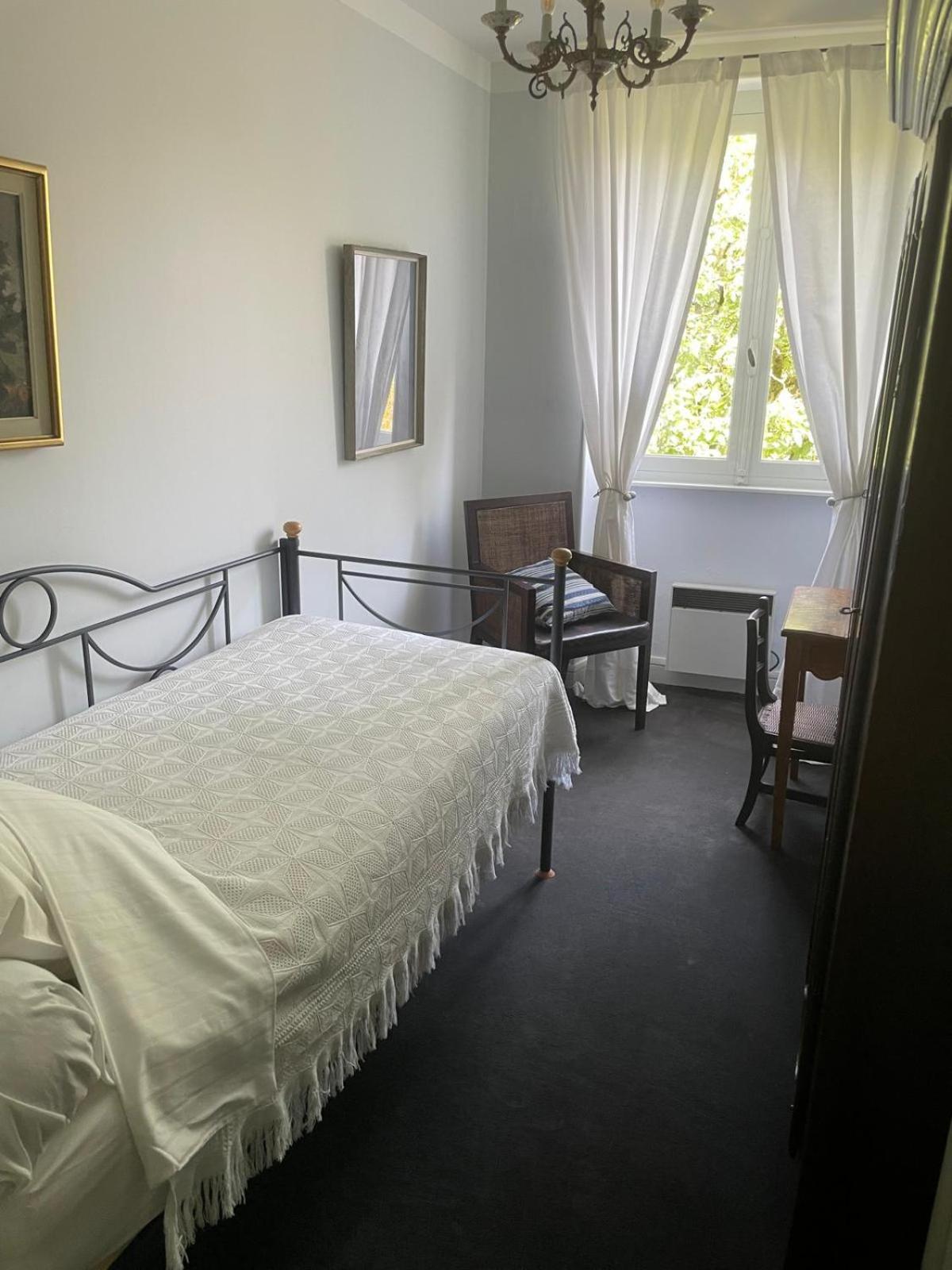 Residence Le Petit Paradis Labastide-Rouairoux エクステリア 写真